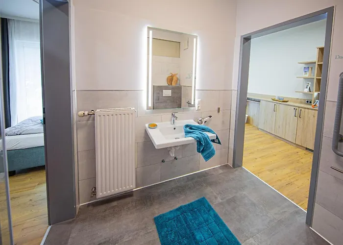 Adelwoehrer - Am Hof *